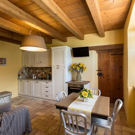 Your Country Escape * Casa Santa Lucia
